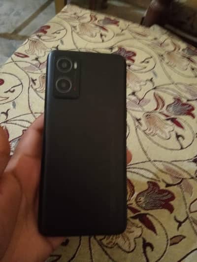 OPPO A76