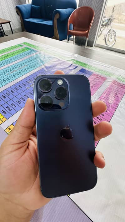 Apple iPhone 14 Pro