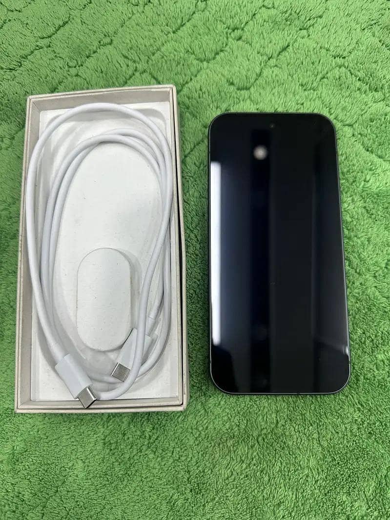 Google Pixel 9 (Obsidian Black) - Mint Condition | Box & Cable Include 1