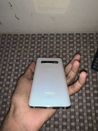 Samsung Galaxy S10 SC-03L (Docomo Japan), 8GB RAM / 128GB Storage.
