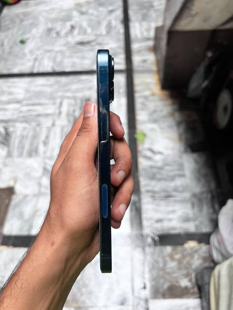 Apple iPhone 14 plus 5
