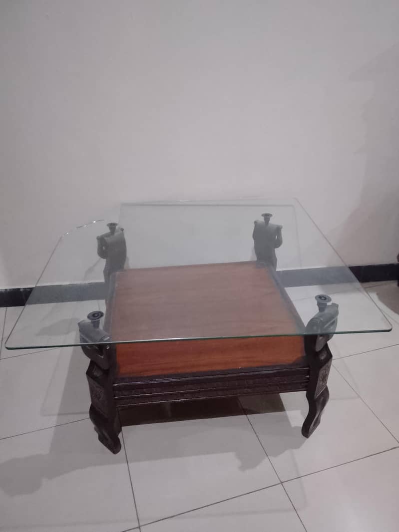 glass table 3
