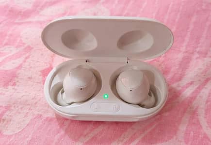 galaxy buds