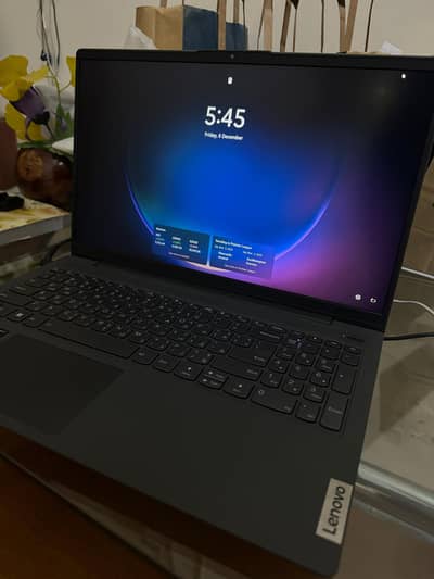Lenovo ideapad 5 15itl05