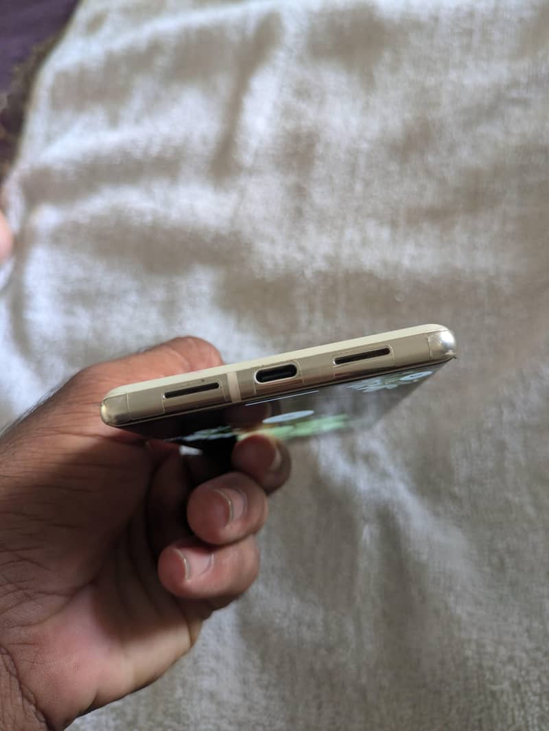 Google Pixel 6 Pro 2