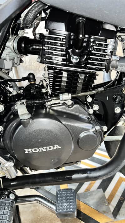 Honda CB 150 F