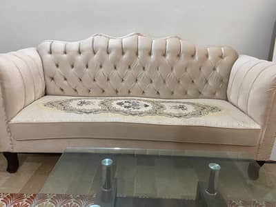 5 seater sofa set just 4 month used