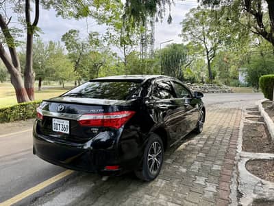 Toyota Corolla Altis 2017
