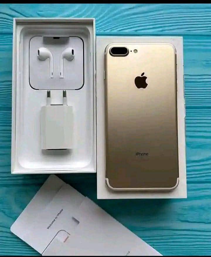 Apple iPhone 7 Plus 0