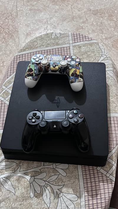 PS4 SLIM