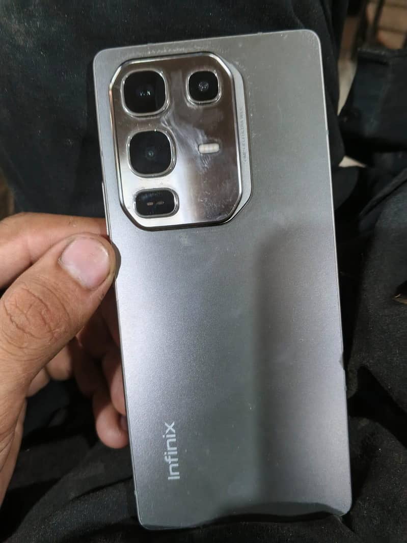 Infinix Note 50 Pro 4