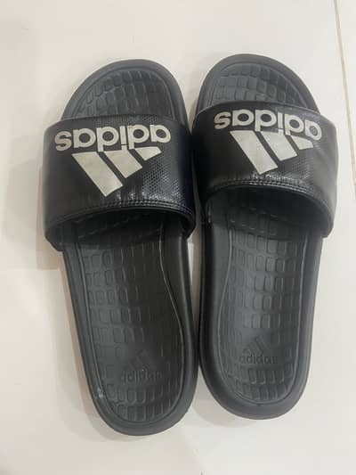 Original adidas slippers size 9