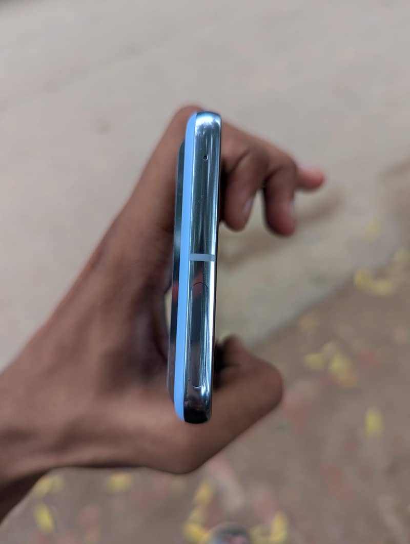 Google Pixel 8 Pro 3
