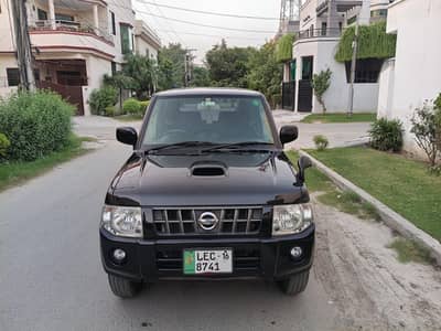 Nissan Kix 2011 FULL OPTIONS BUMPER TO BUMPER ORIGINAL