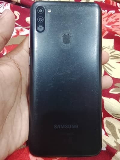 Samsung Mobile M11