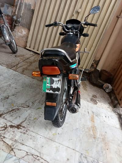 Honda CD 100 for Sale - Smooth Engine & Good Fuel Average