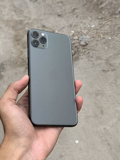 iPhone 11 pro max 64 GB FACE ID TRUE TONE OK IN CHANCE OFFER