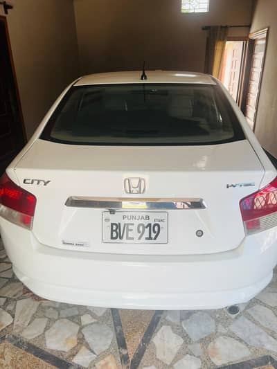 selling my honda city 2014