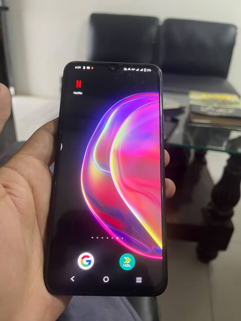 Vivo V21 1