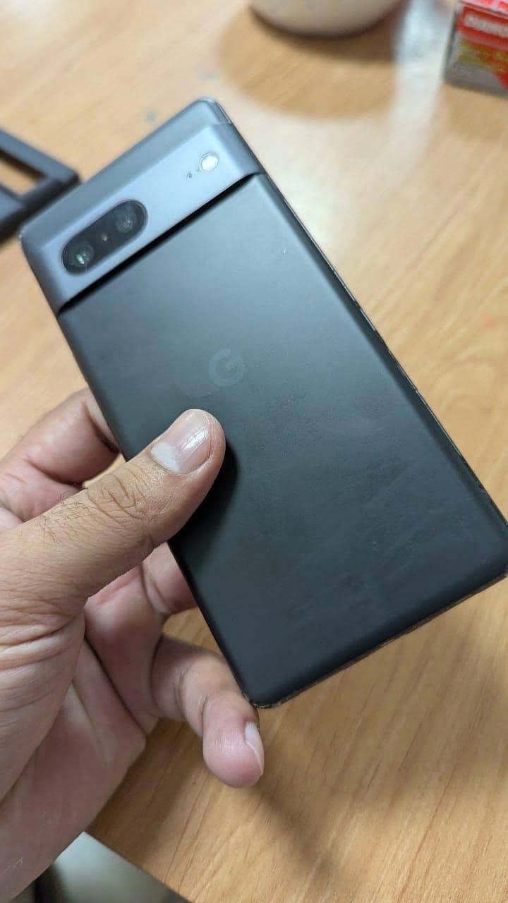 Google Pixel 7 5