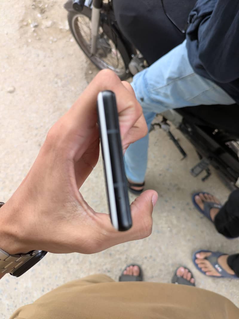 Google Pixel 6a 1