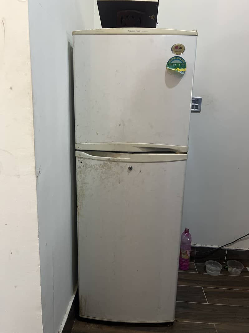 FRIDGE 0