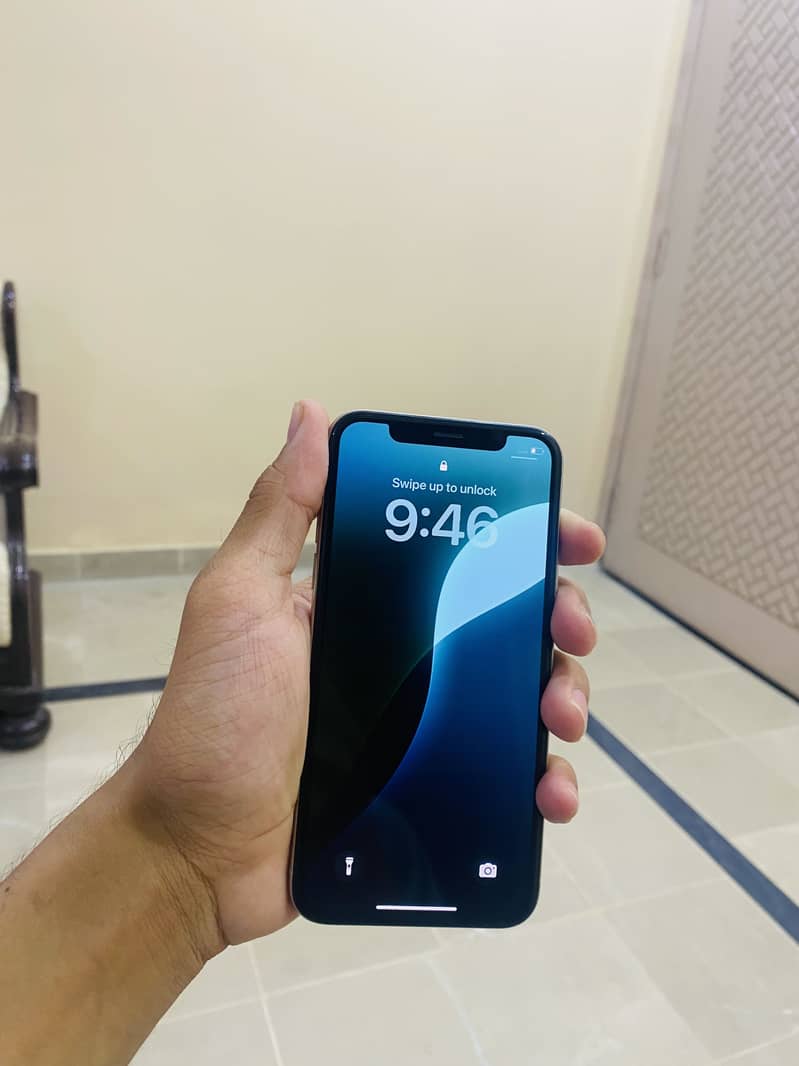 iPhone Xs 1