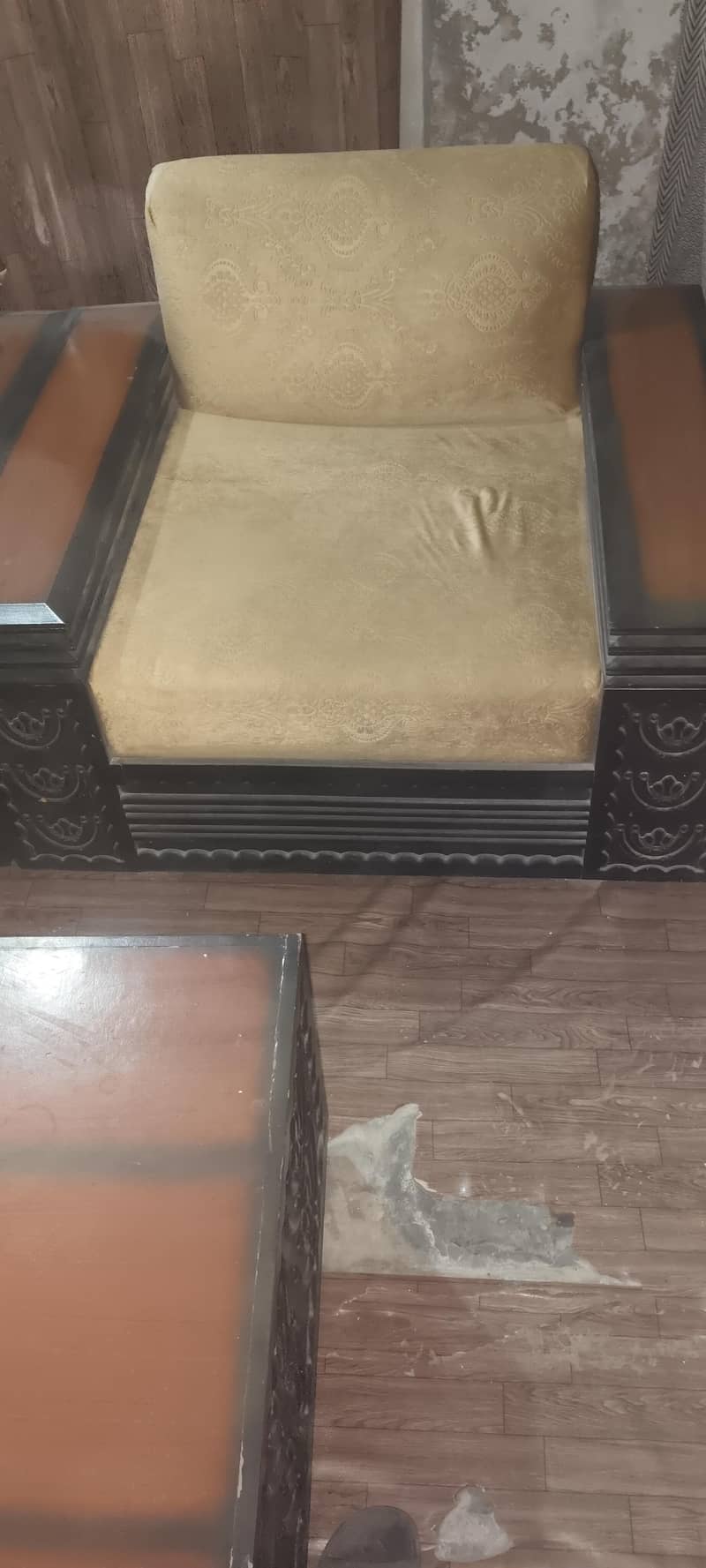 Sofa with table set 1