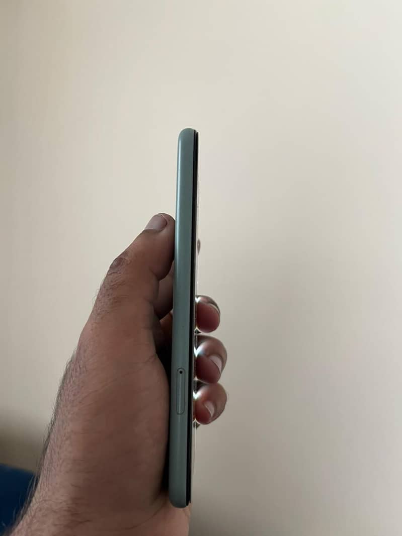 Google Pixel 5 2