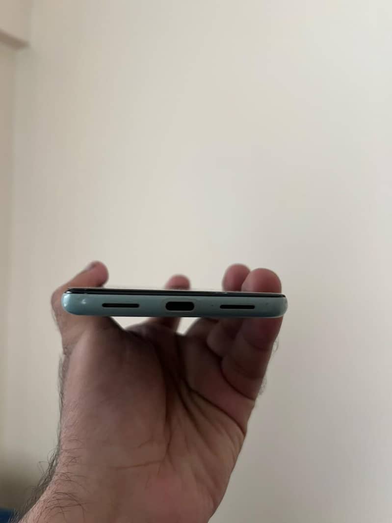 Google Pixel 5 4
