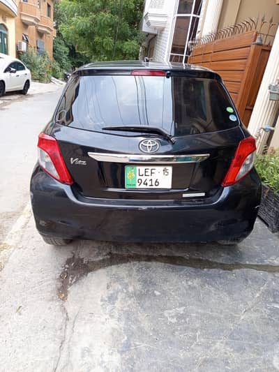 Toyota Vitz 2012