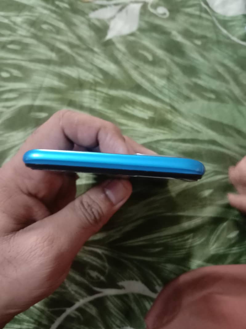 OPPO A16e 0