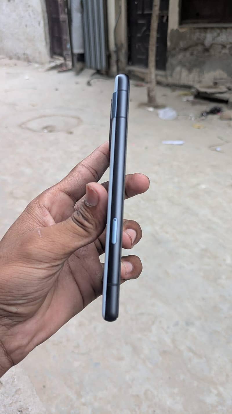 Google Pixel 7a 2