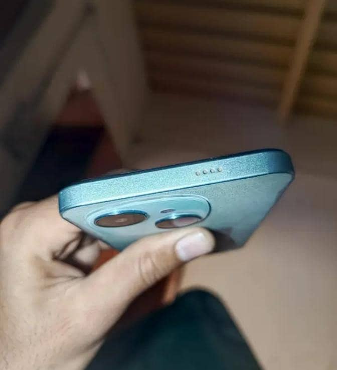 Tecno Spark Go 1 1