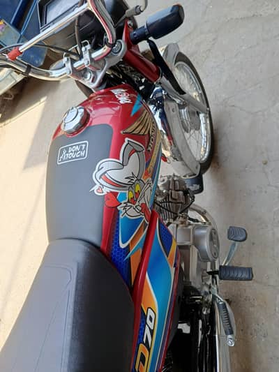 Honda CD70 Red color Mint condition Urgent sale need cash