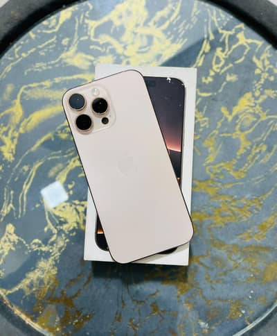 Apple iPhone 16 Pro Max