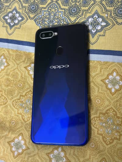 OPPO F9