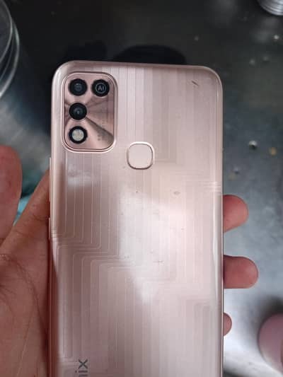 Infinix Hot 11 Play