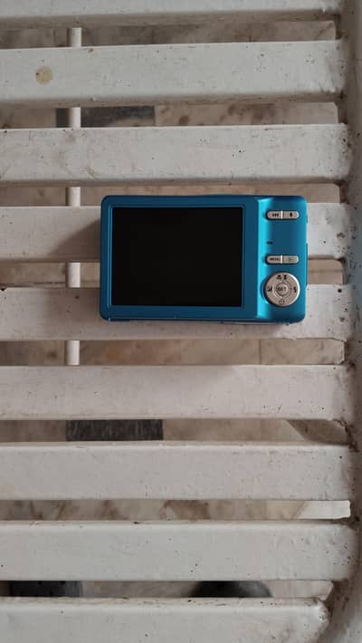 Sanyo s1415 . [ 13 years se off para he ab on nhi horha]