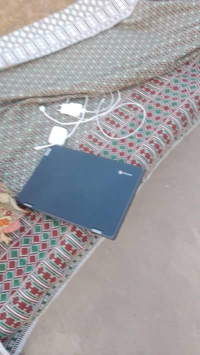Chromebook