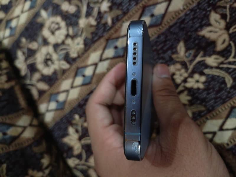 iPhone 13 Pro 5