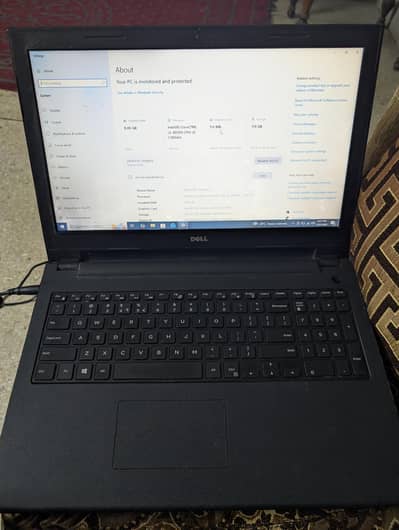 Dell i3 4th, 8gb, 128gb