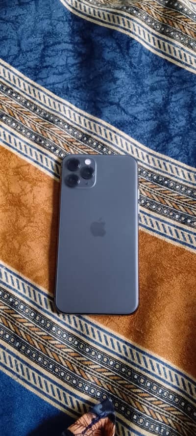 I phone 11 por
