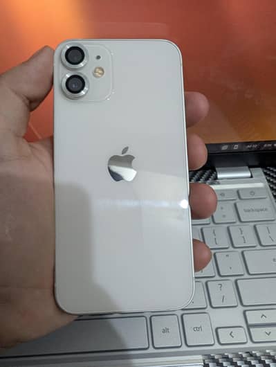 Apple iPhone 12 mini