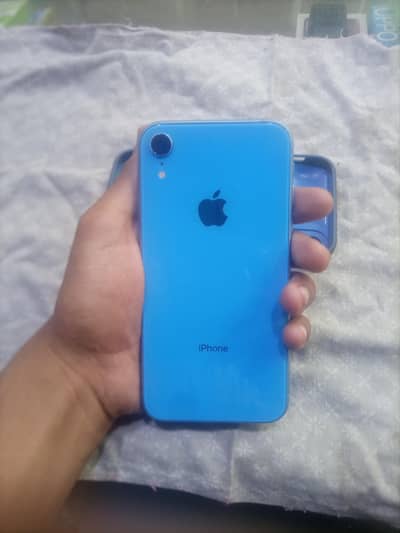 Apple iPhone XR