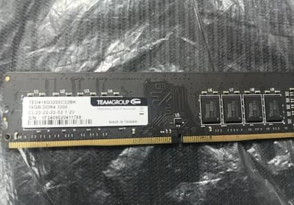 Team Group 16GB DDR4 3200 MHz PC RAM (1x16GB)