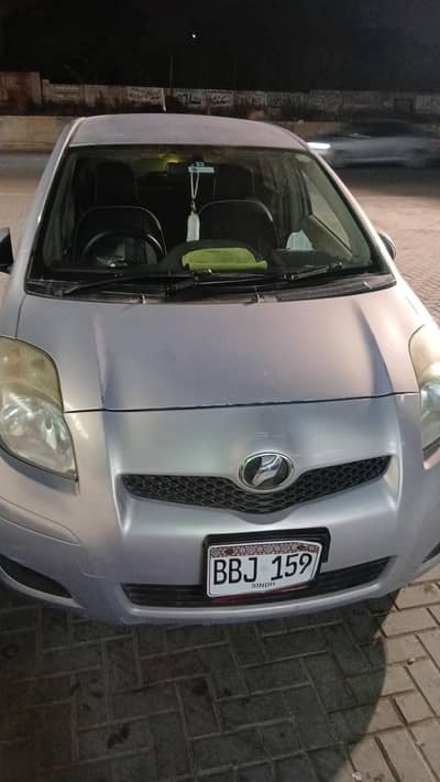 Toyota Vitz 2010