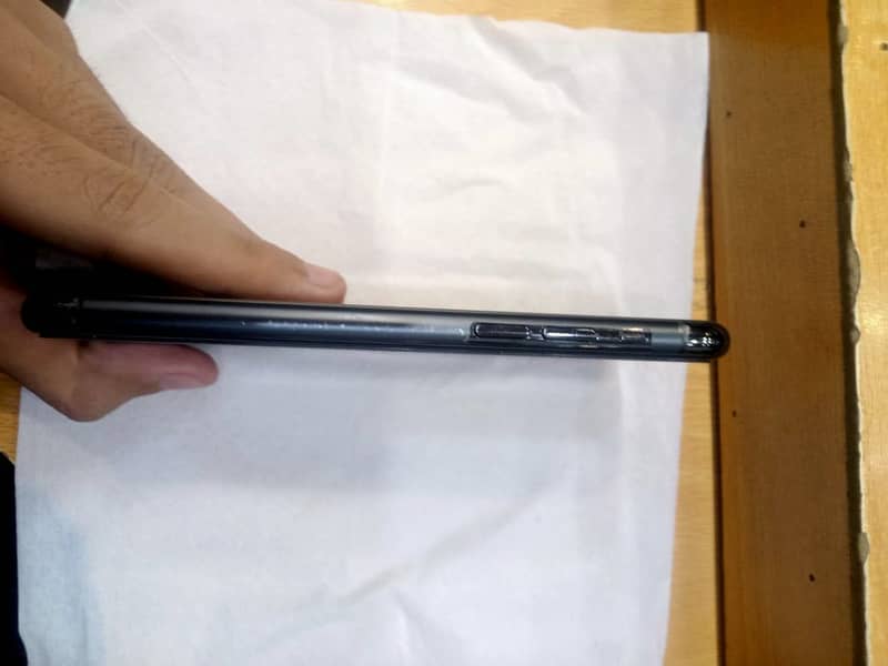 iphone 11 pro 1