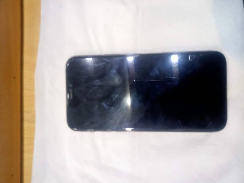 iphone 11 pro 2