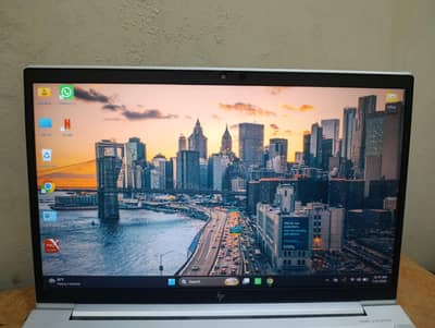 HP elite book 830 touchscreen core i5 11th generation